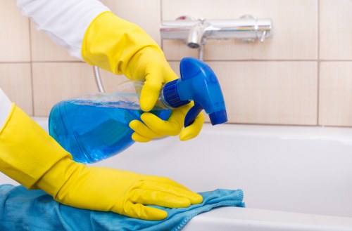 Kitchen deep cleaning in Tufnellpark with detailed surface and appliance care