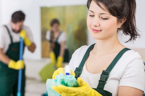 Office cleaning service in Tufnellpark for a neat workplace environment